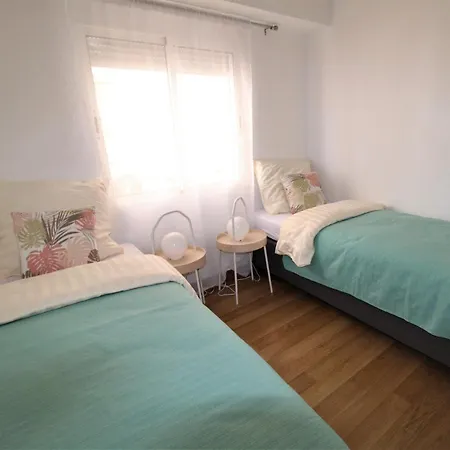 Ali Apartmán